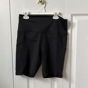black biker shorts